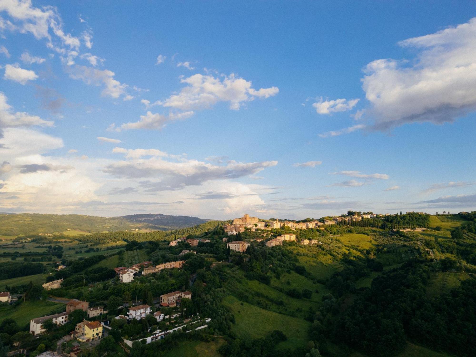 Casale Serena Фабро Экстерьер фото