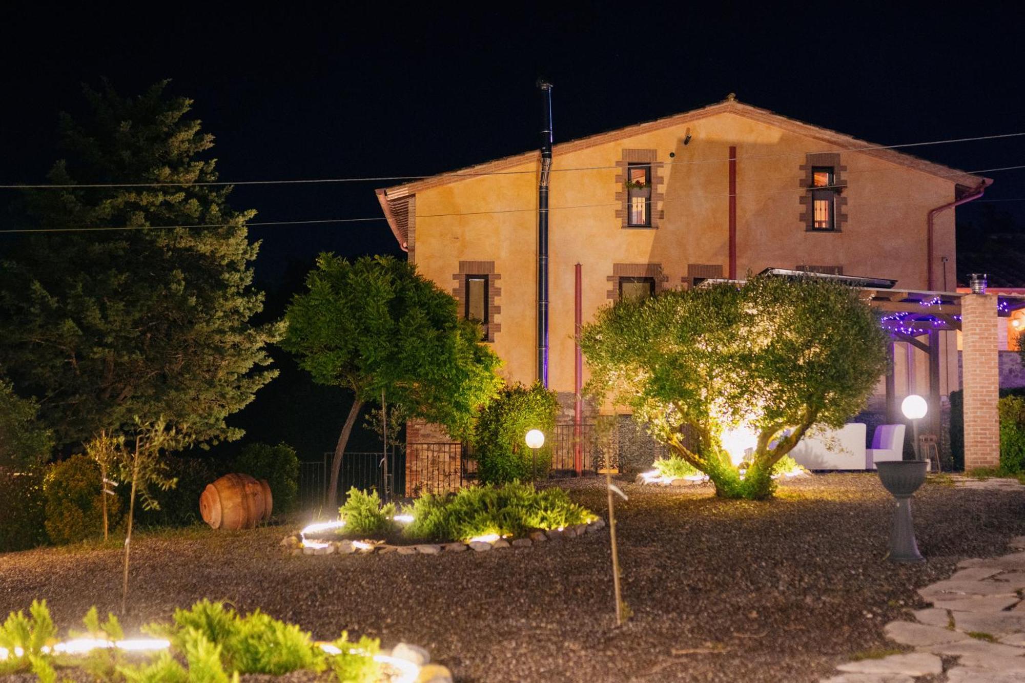 Casale Serena Фабро Экстерьер фото