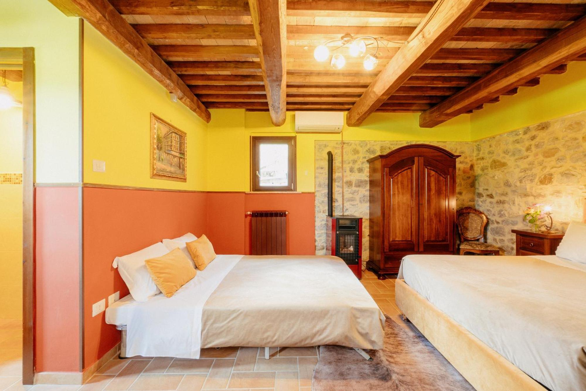 Casale Serena Фабро Экстерьер фото